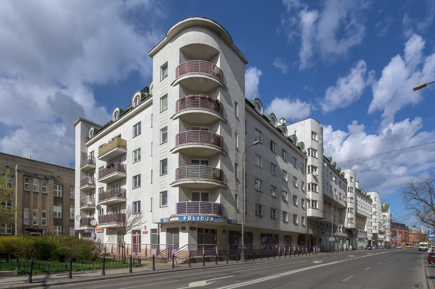 Zdjęcie architektury budynku Budynek mieszkalno-usługowy